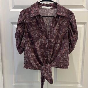 (5/$30 deal)
NWT Bishop+Young Women's Purple Floral Top